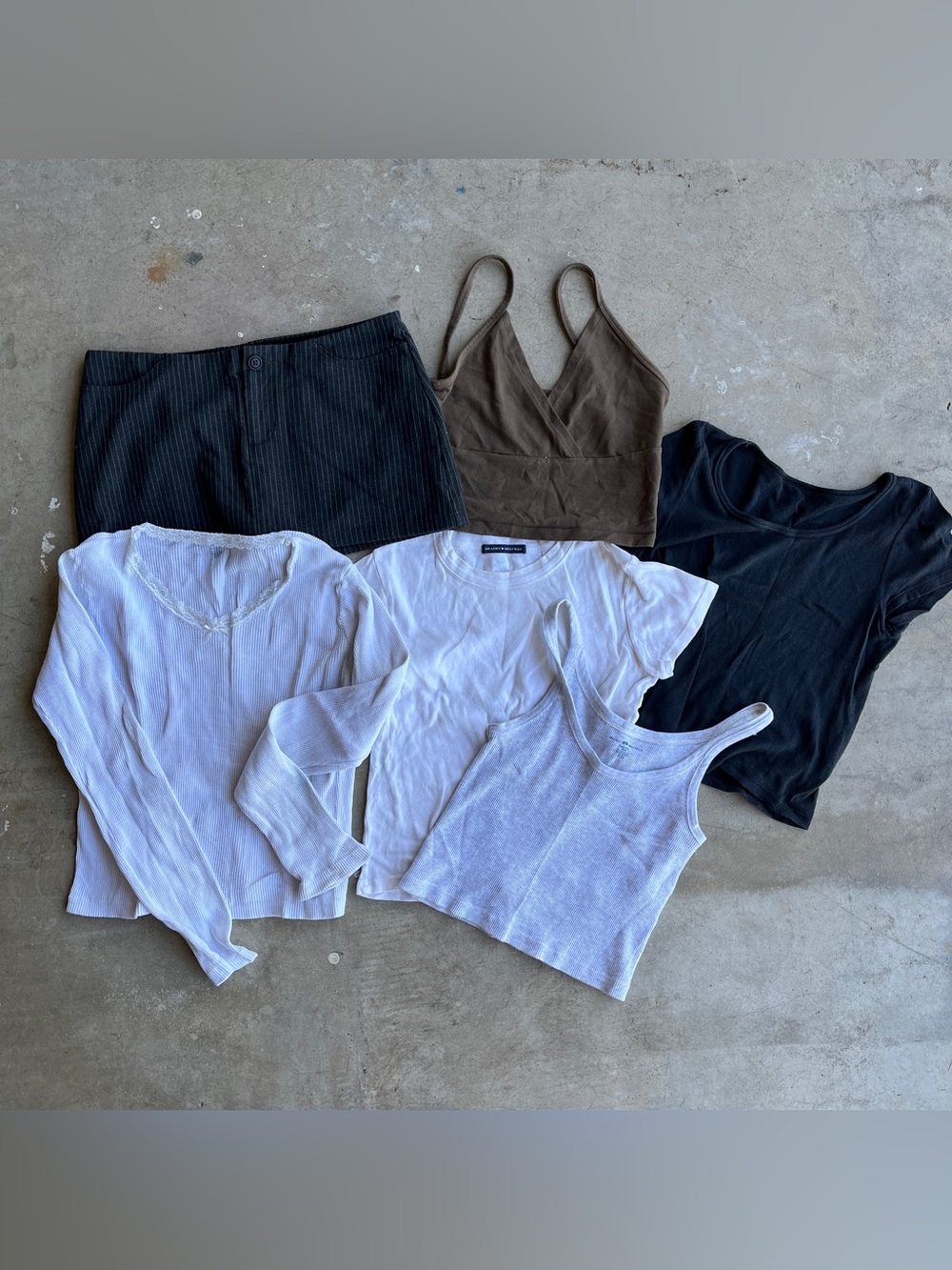 Brandy Melville Bundle Pack of 6 Items